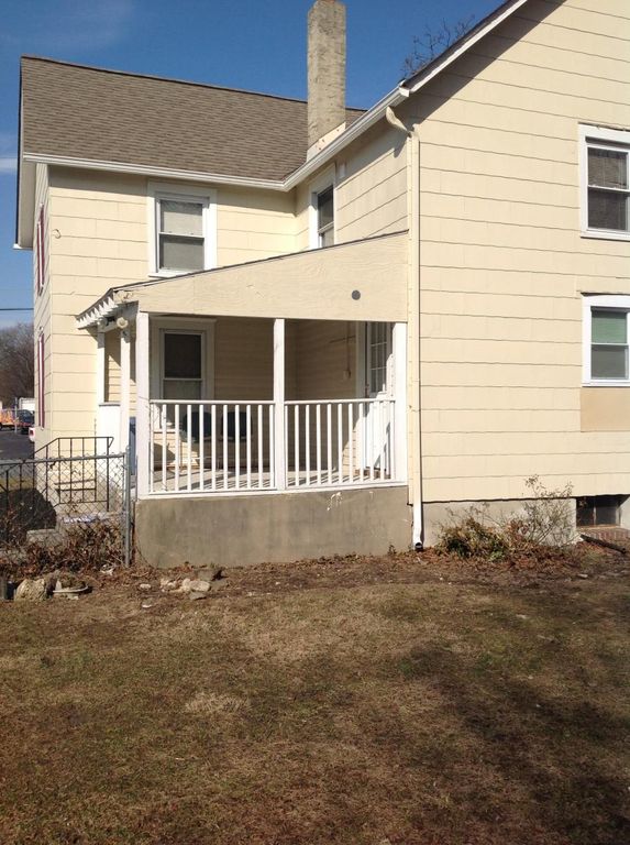 2 Liberty St, Glassboro, NJ 08028
