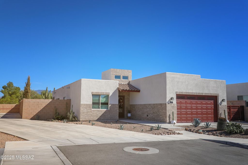 85715 Homes For Sale & 85715 Real Estate - 106 Homes | Trulia