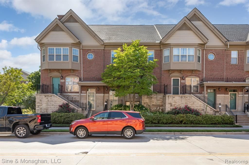2545 John R St, Detroit, MI 48201