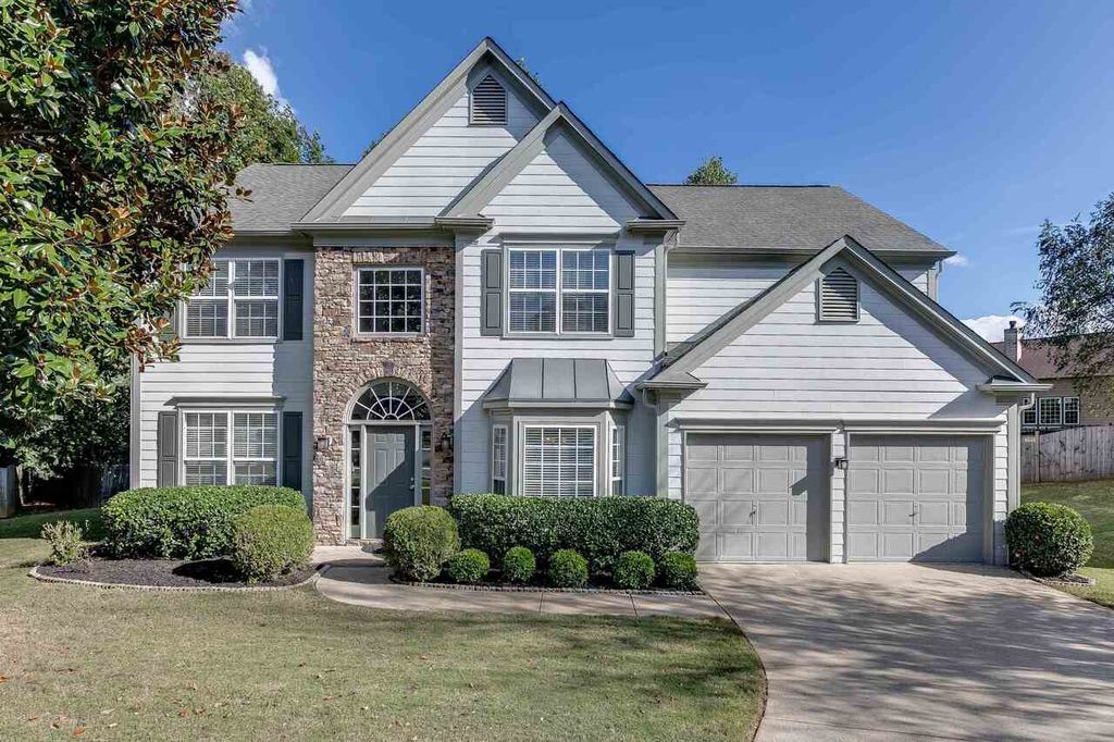 5106 Amberden Hall Dr, Suwanee, GA 30024