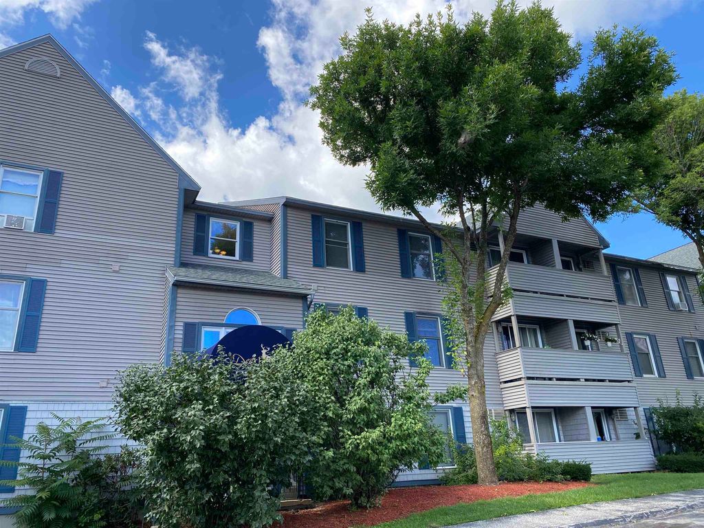 130 Eastern Avenue UNIT 301, Manchester, NH 03104