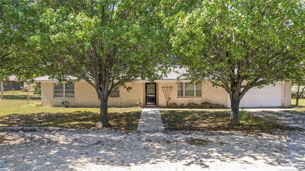 7405 Myall Rd, Ardmore, OK 73401