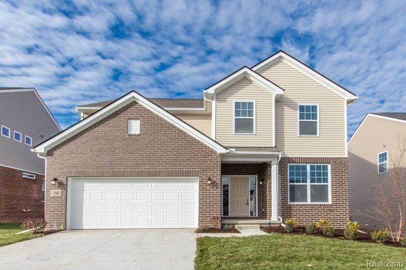 290 Springview St, Ann Arbor, MI 48103