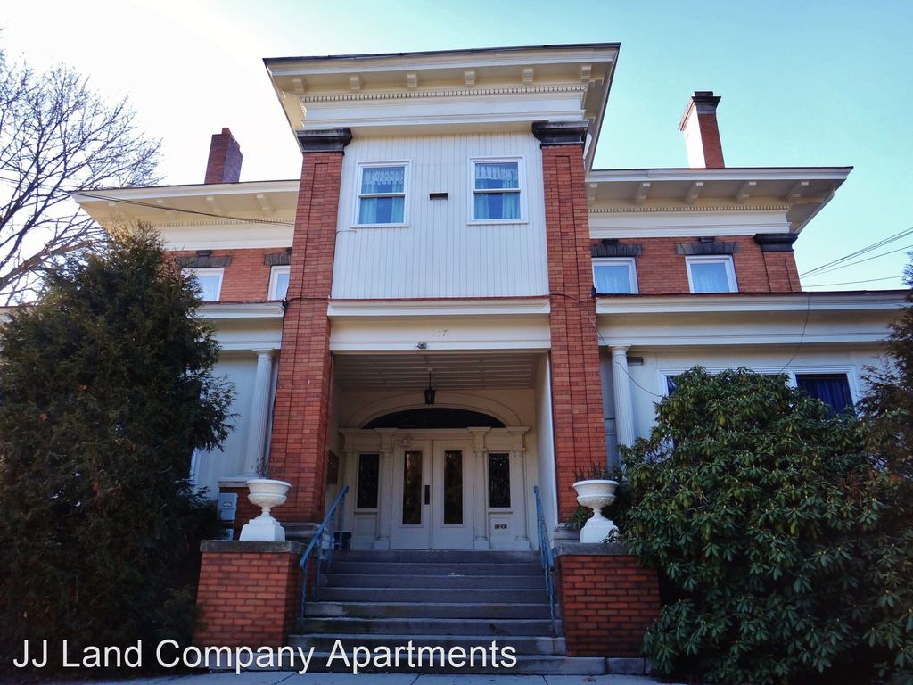 127 Delafield Rd #3, Pittsburgh, PA 15215