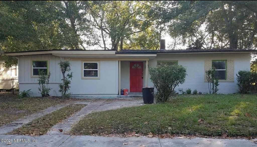 2033 Allandale Cir E, Jacksonville, FL 32254