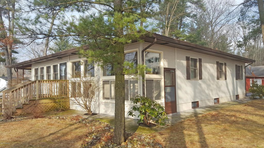 5961 S Croton Hardy Dr, Newaygo, MI 49337 Trulia