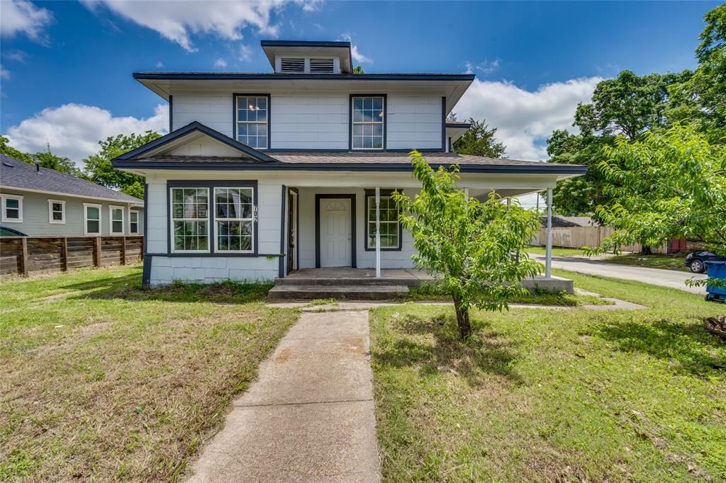 702 N Edgefield Ave, Dallas, TX 75208