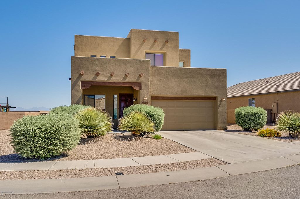 161 E Sycamore View Rd, Vail, AZ 4 Bed, 3 Bath SingleFamily Home