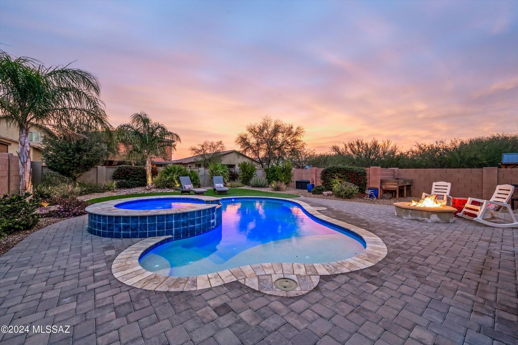 203 E Calle Trona, Green Valley, AZ 85614 Trulia