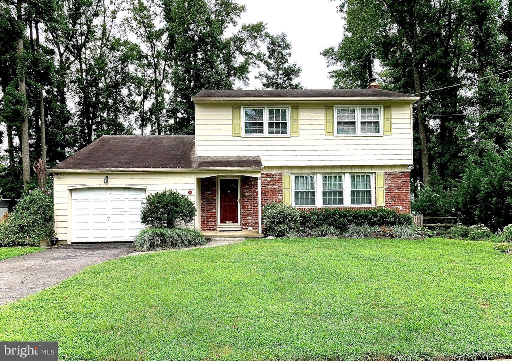 316 Portsmouth Rd, Cherry Hill, NJ 08034