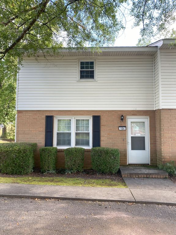 104 Annandale Dr, Boiling Springs, SC 29316 Apartment for Sale