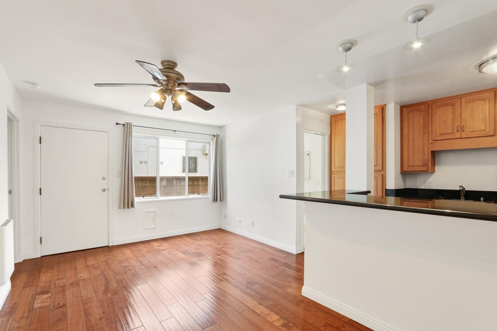 10950 National Blvd #10, Los Angeles, CA 90064