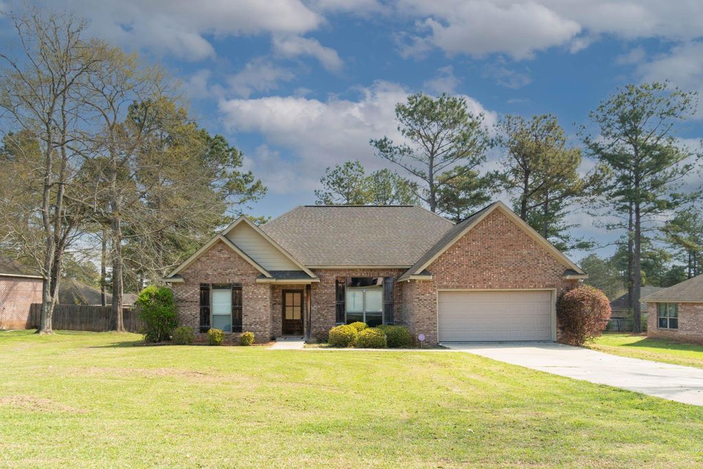 17 S Bridle Bnd, Hattiesburg, MS 39402 Trulia