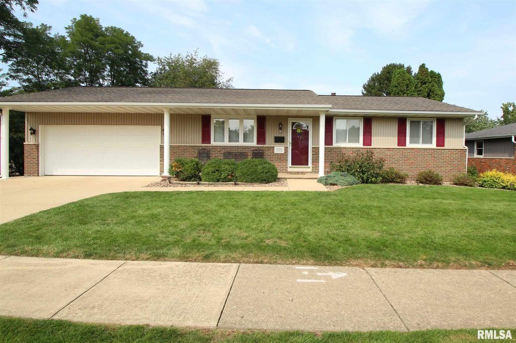 1001 Knollcrest Dr, Washington, IL 61571 Trulia