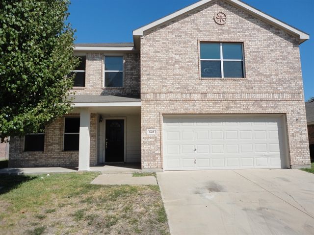 628 Condor Trl, Saginaw, TX 76131
