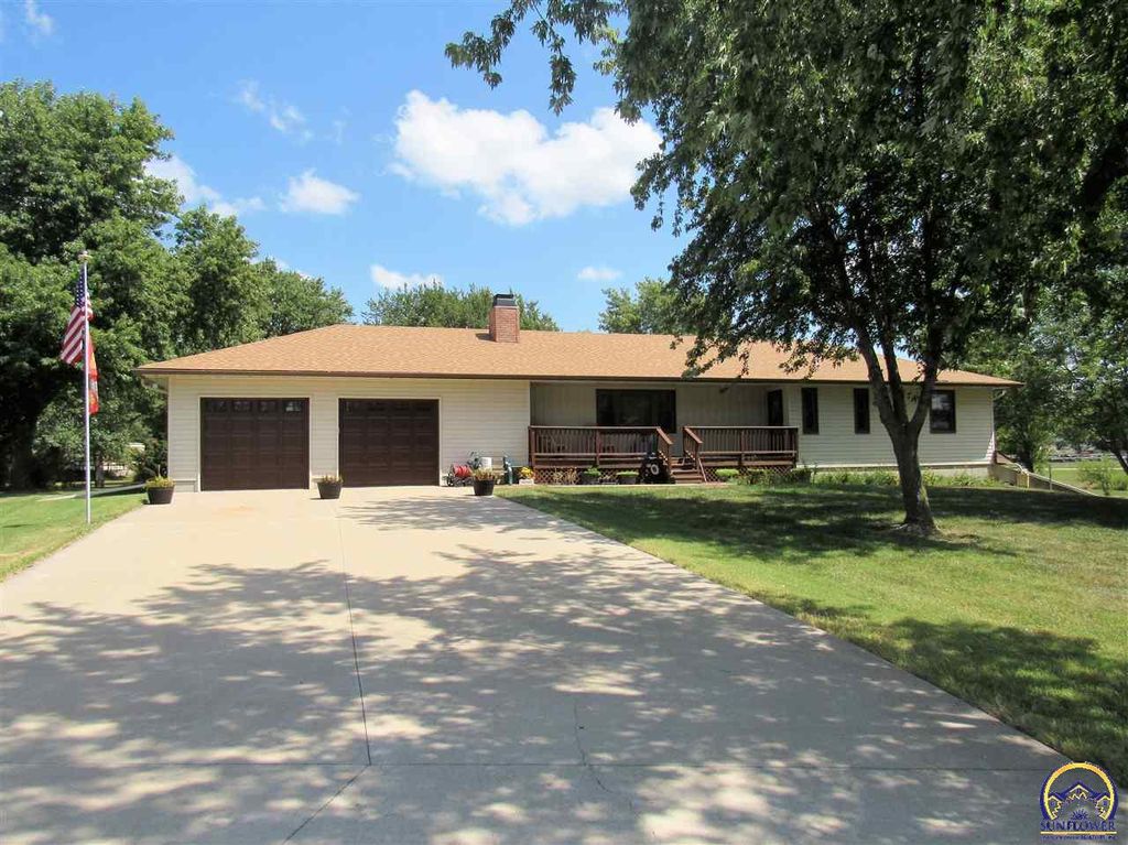22 N Cedar St, Lebo, KS 66856 Trulia