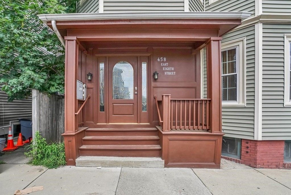 458 E 8th St #1, South Boston, MA 02127