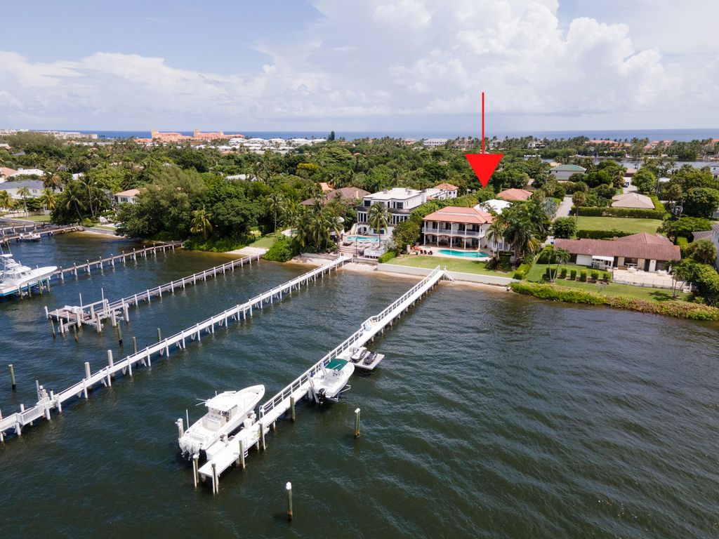 825 Marbella Ln W, Lake Worth, FL 33462