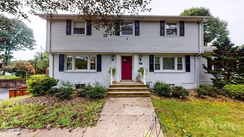 1685 Graham Rd, Williamsport, PA 17701