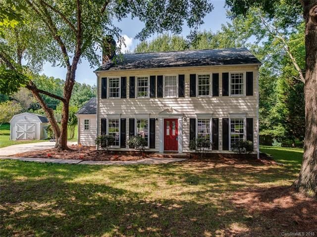 8212 Bluesage Cres, Charlotte, NC 28270