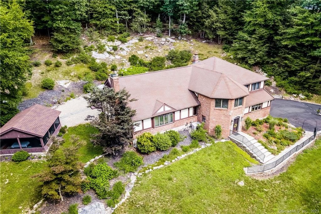 246 New Rd, Avon, CT 06001 Trulia