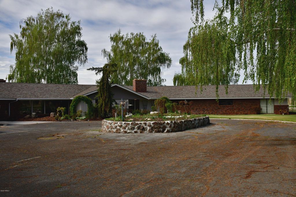 8540 Fort Rd, Wapato, WA 98951 Trulia