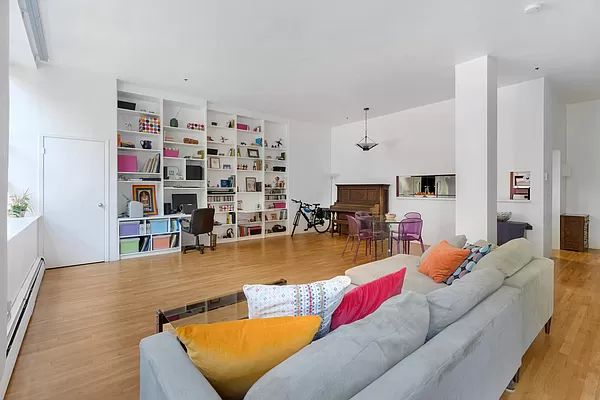 372 De Kalb Ave #2I, Brooklyn, NY 11221