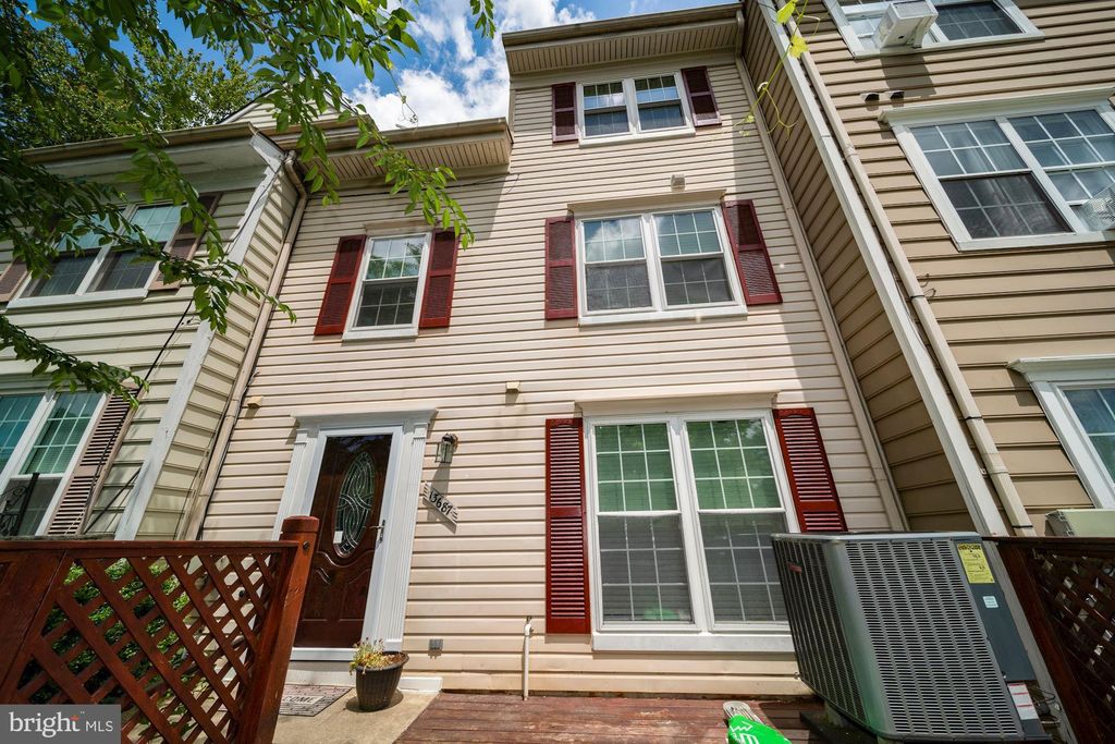 13687 Winterspoon Ln #41, Germantown, MD 20874