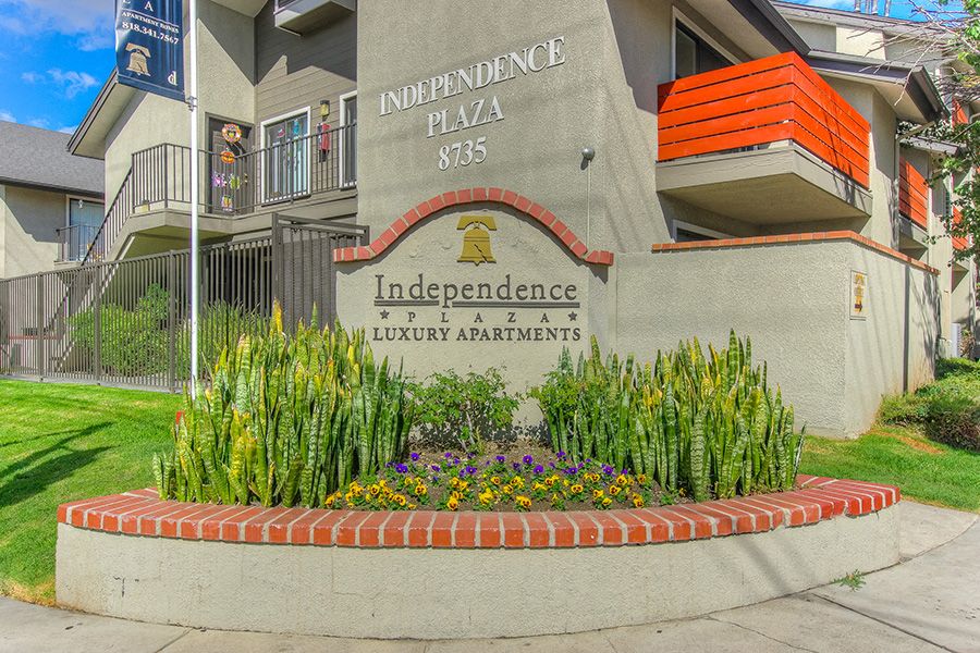 Independence Plaza Apartment Homes Canoga Park, CA Trulia