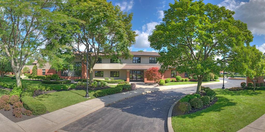 999 E Henrietta Rd, Rochester, NY 14623