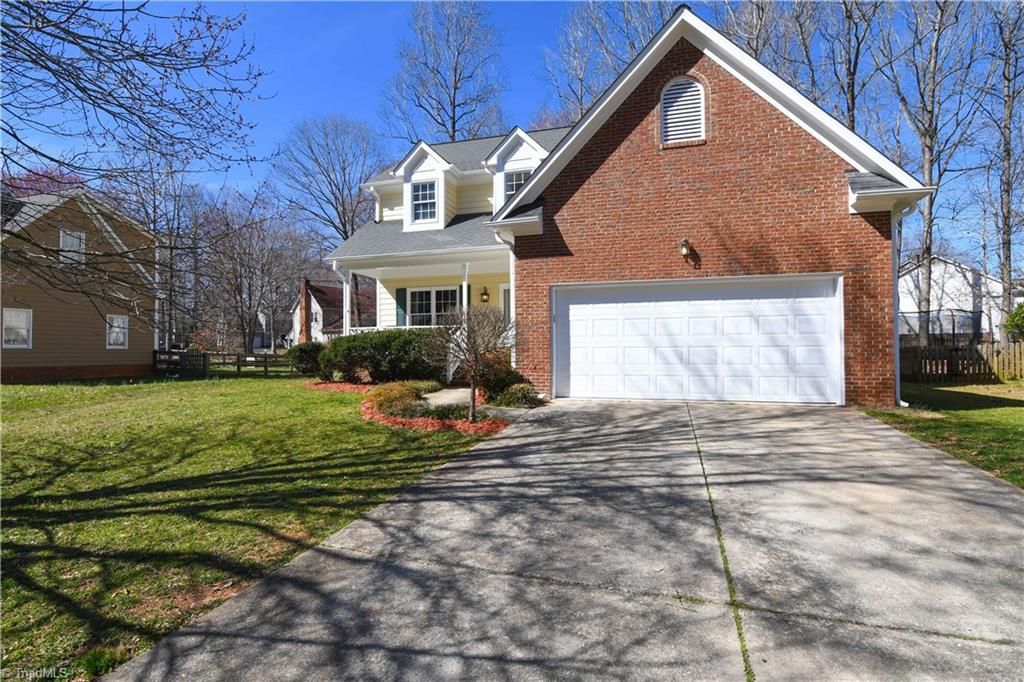 2602 Regents Park Ln, Greensboro, NC 27455 | Trulia