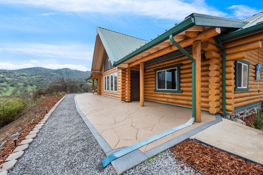 1905 Silver Ln, Squaw Valley, CA 93675 Trulia