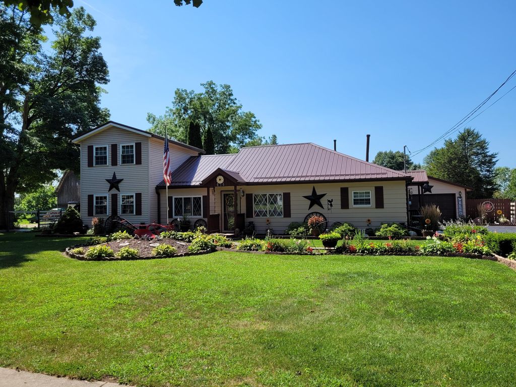 414 S Chicago St, Litchfield, MI 49252