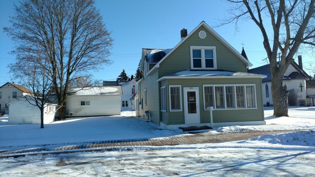 902 Main St, Norway, MI 49870 Trulia