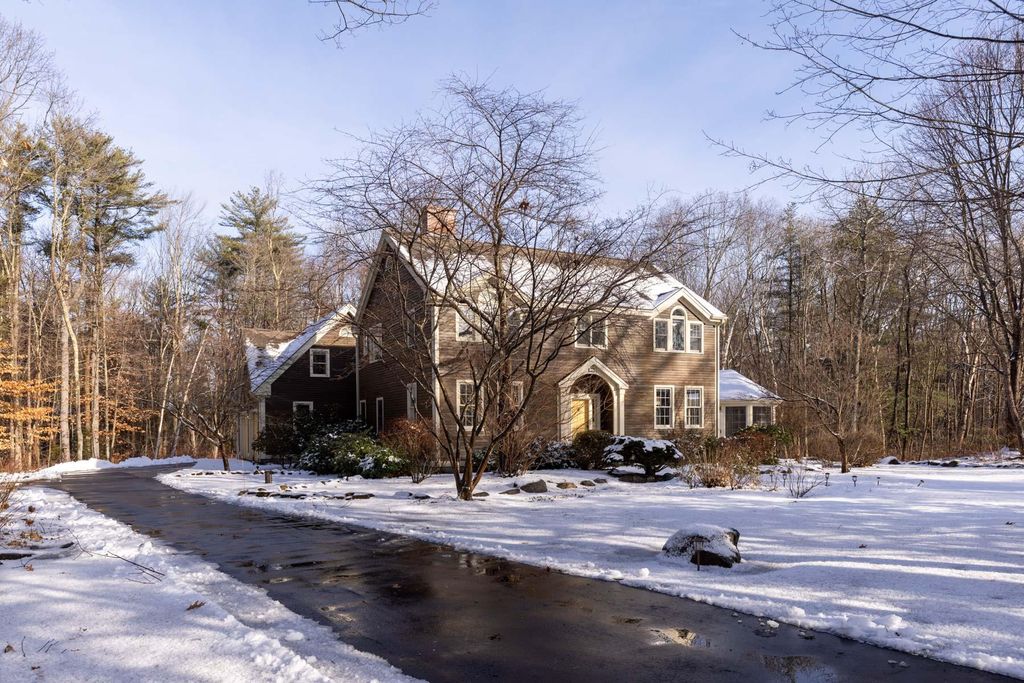 88 Fern Ave, Rye, NH 03870