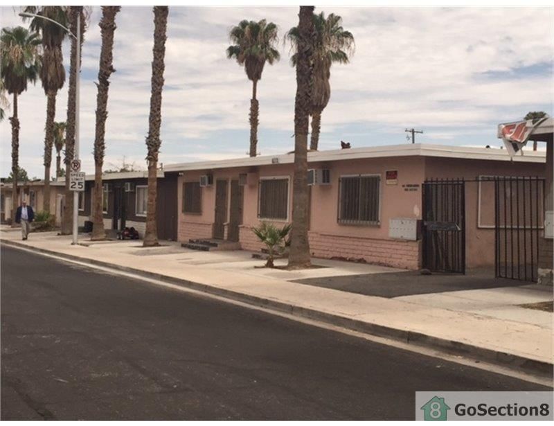 2112 Sunrise Ave, Las Vegas, NV 89101