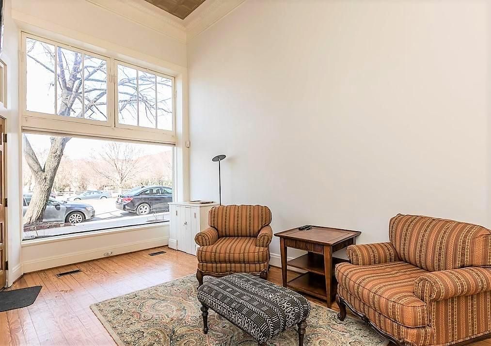 211 E Mount Royal Ave #1, Baltimore, MD 21202