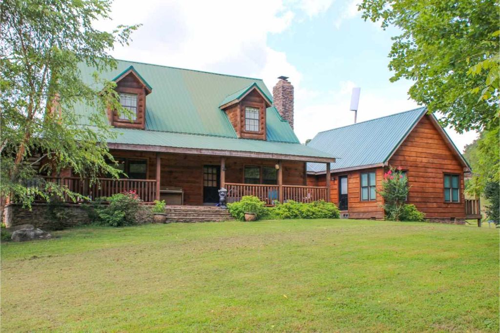 2993 Old Dixie Hwy, Evensville, TN 4 Bed, 3 Bath SingleFamily Home