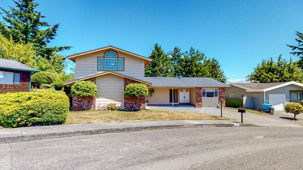 1930 Highland Cir, Eureka, CA 95501 Trulia 1930 Highland Cir, Eureka, CA 95501 Trulia