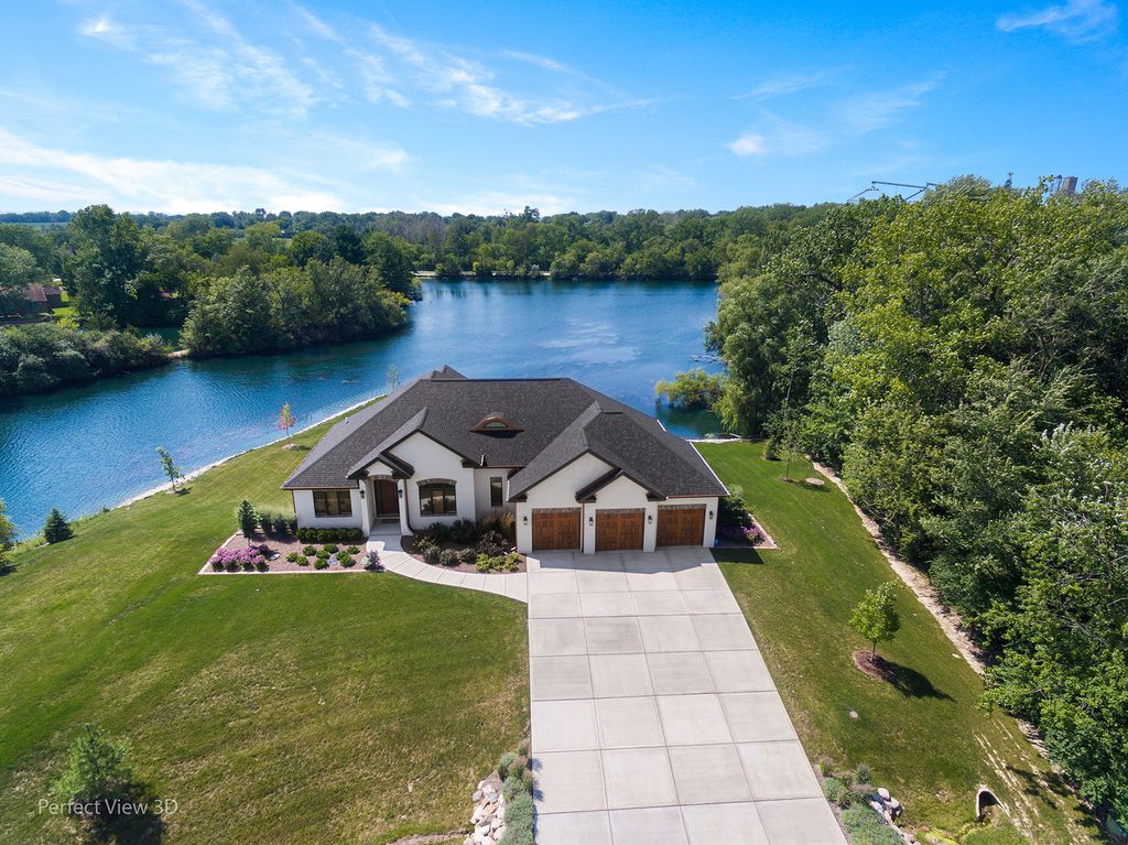 30 Lake Metonga Trl, Grant Park, IL 60940 Trulia