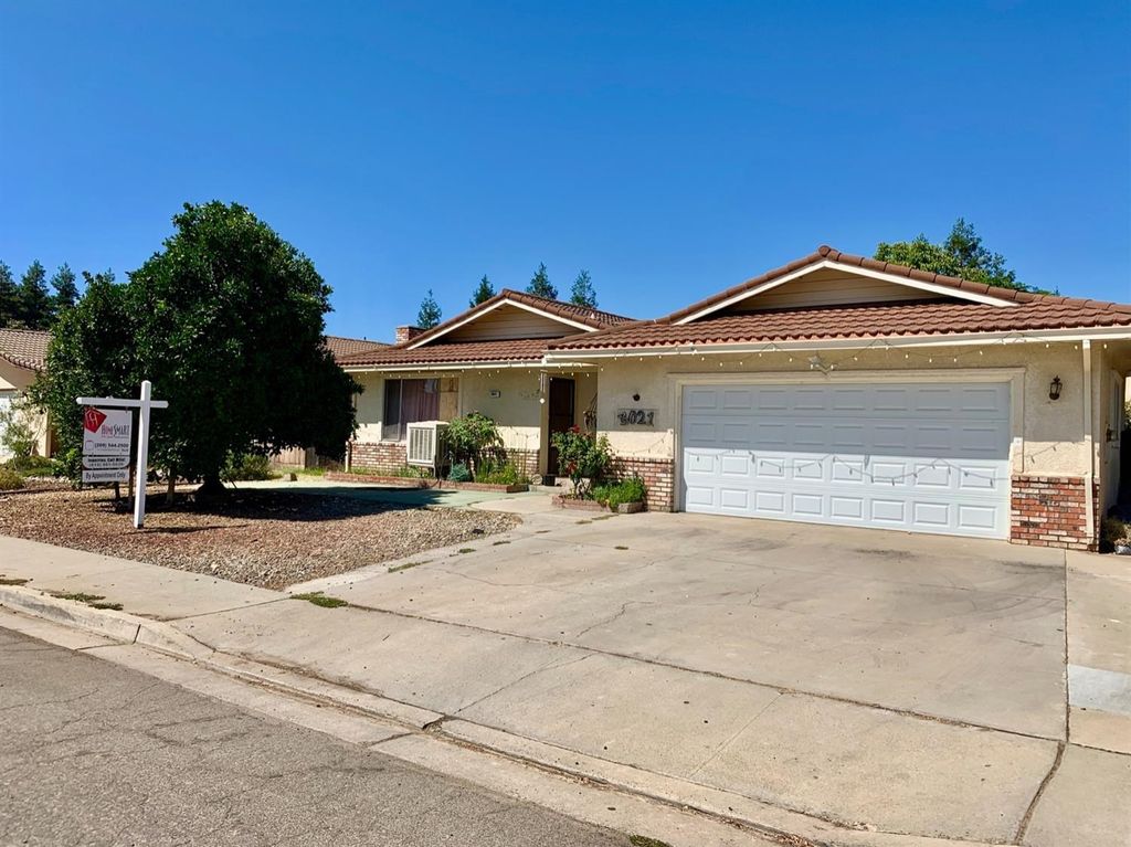 3021 Salluce Dr, Denair, CA 3 Bed, 2 Bath SingleFamily Home 32