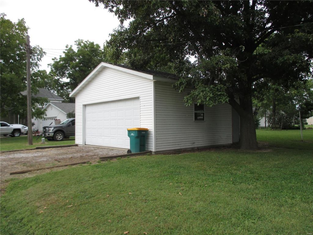 690 Christiana St, Beckemeyer, IL 62219 Trulia