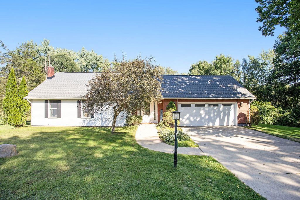 60241 Constantine Rd, Three Rivers, MI 49093 MLS# 25045675 Trulia