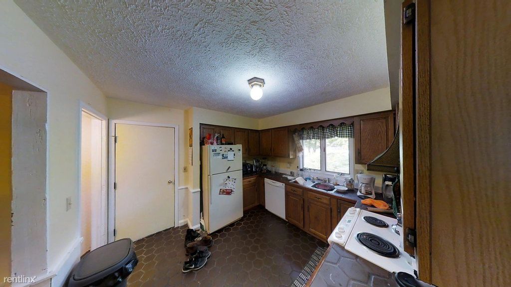 714A Virginia Ave, East Lansing, MI 48823
