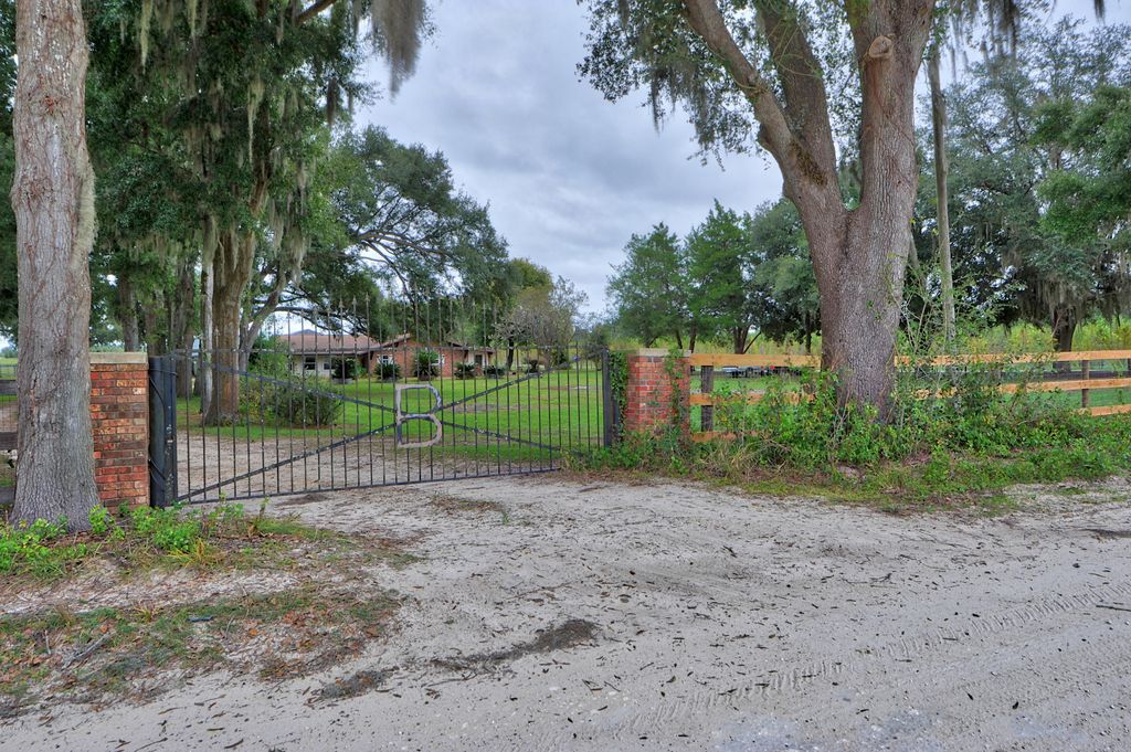 17251 SE 67th Pl, Morriston, FL 32668 Trulia