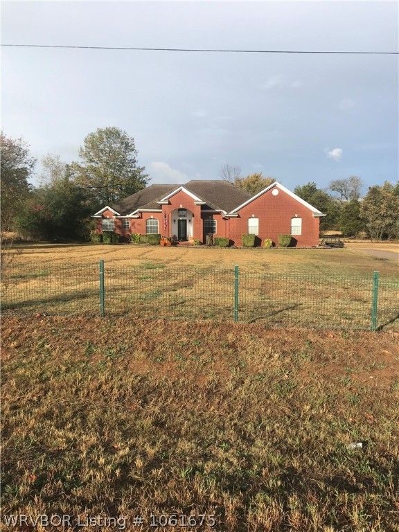 2205 Oliver Springs Rd, Van Buren, AR 72956