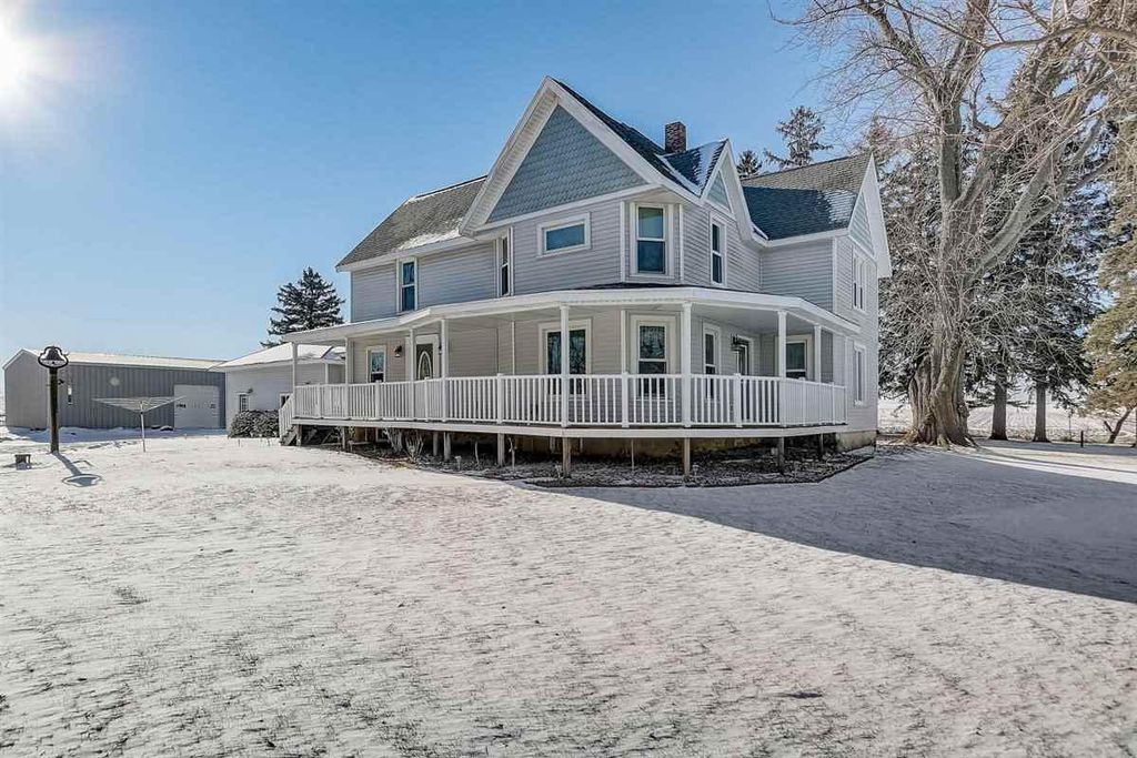 W6401 Hall Rd, WI 53955 Trulia