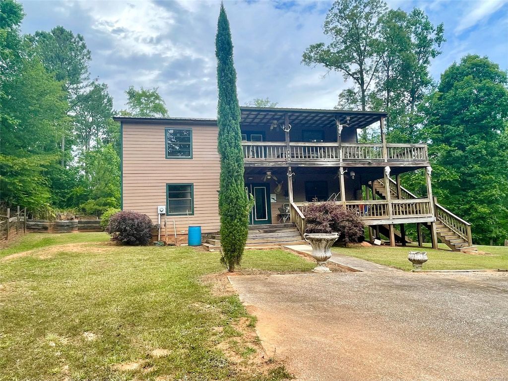 1700 Loboe Rd, Equality, AL 36026