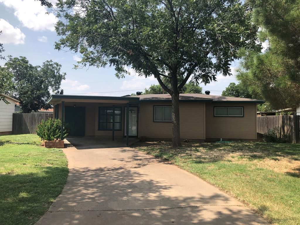 3906 Monty Dr, Midland, TX 79703