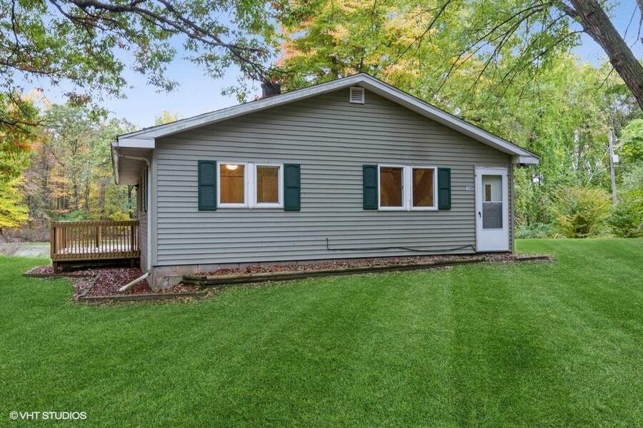 13400 R Dr N, Battle Creek, MI 49014